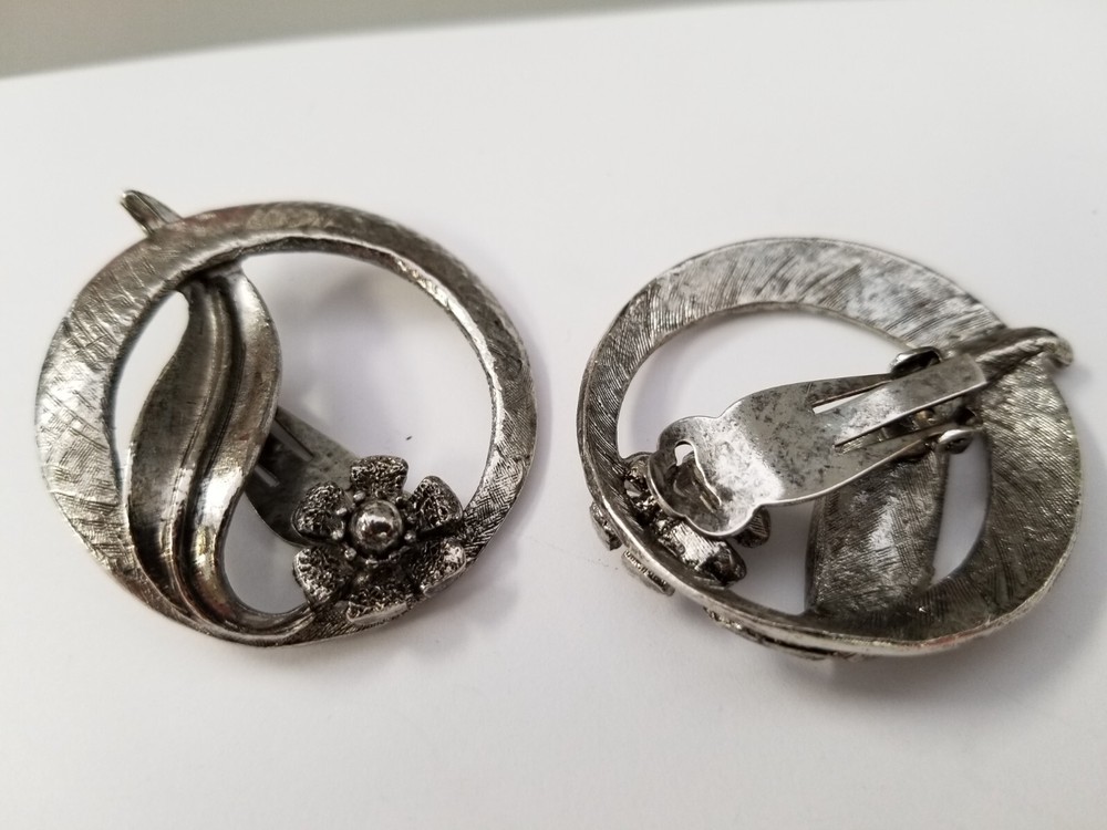 Vintage Silver Tone Earrings TUZ2776