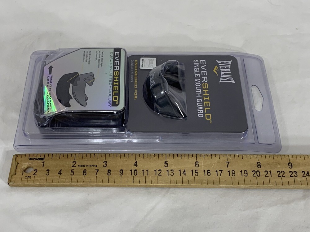 EVERLAST EverShield Single Mouth Guard #1400000 w/Storage Case