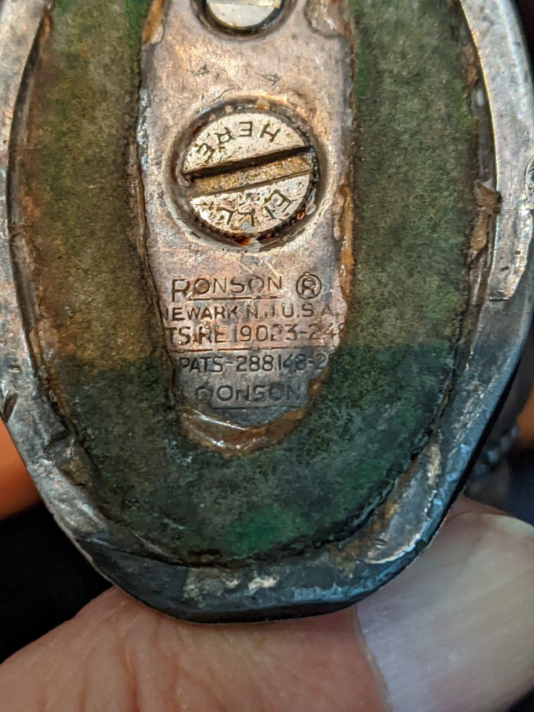 Vintage Ronson Crown Silver Plated Deco Table Lighter