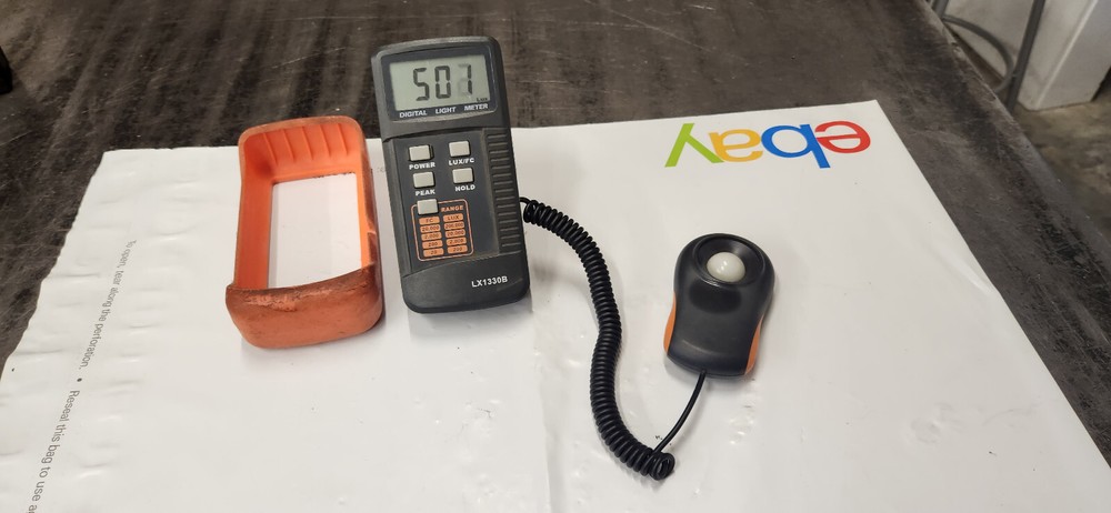 Dr. Meter LX1330B  Digtal Illuminance Light Meter