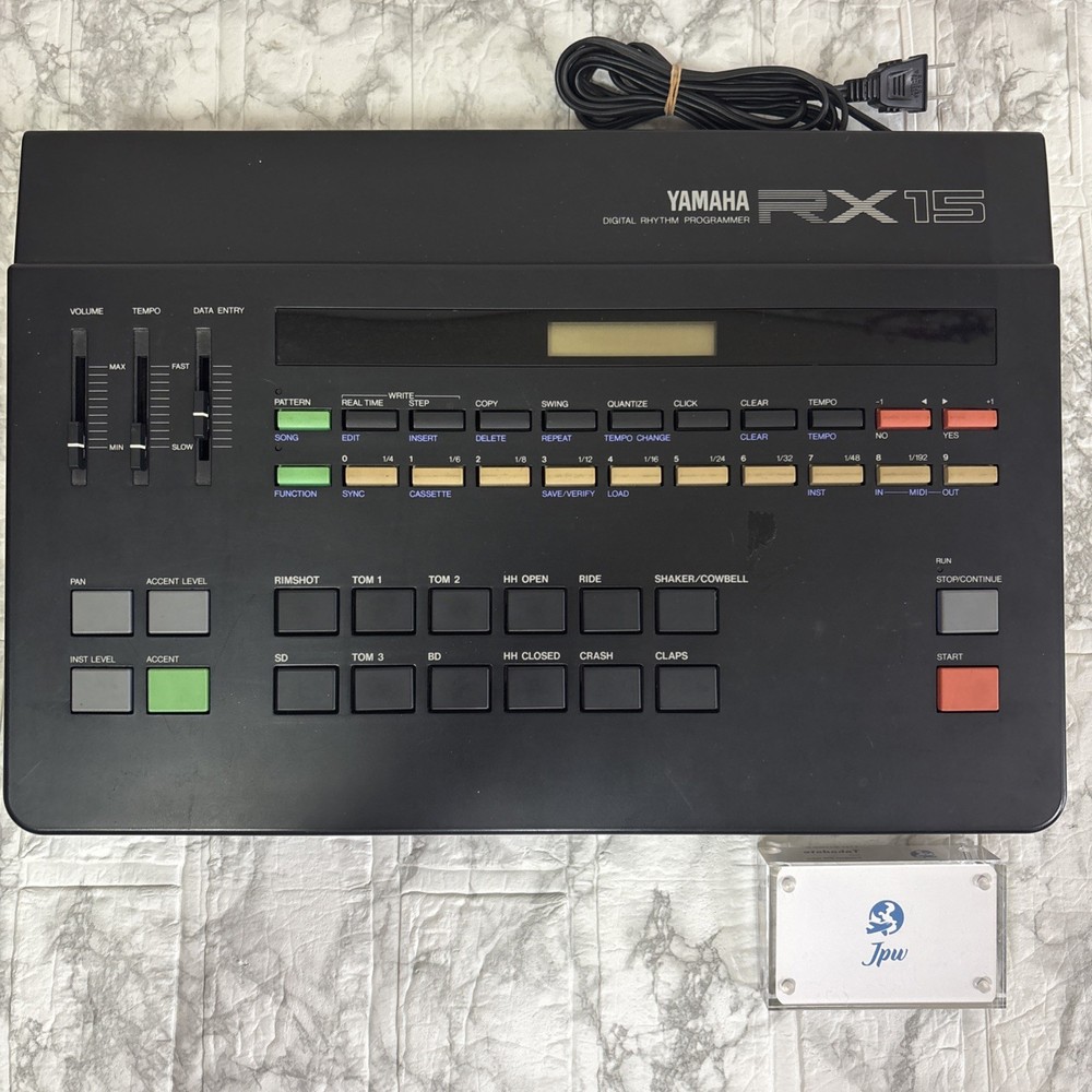 YAMAHA RX-15 Digital Rhythm Programmer Drum Machine
