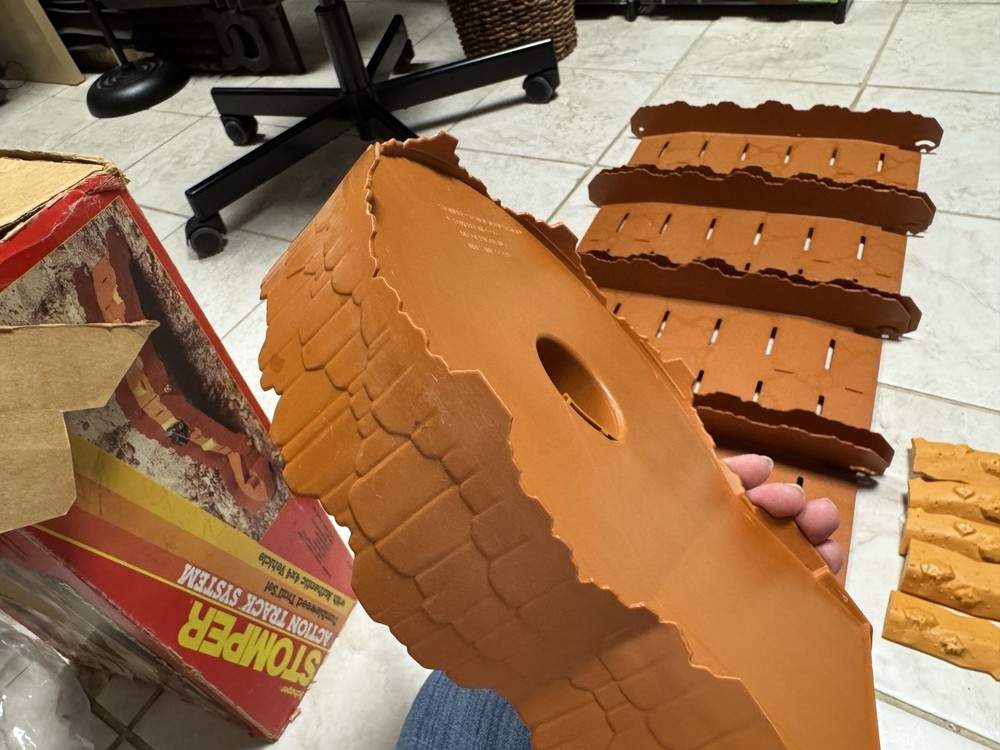 1983/84 Scraper Stomper Tumbleweed Trail Set Action Track System