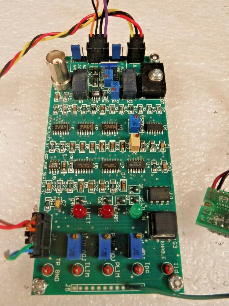 THOR-LABS TCLDM9-TEC LD Mount Temperature Controlled Laser Diode Mount + Drivers