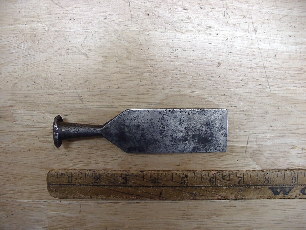 Craftsman Oval Logo Bevel Edge Socket Chisel,1-1/2" X 5-7/8" W/Splayed Socket