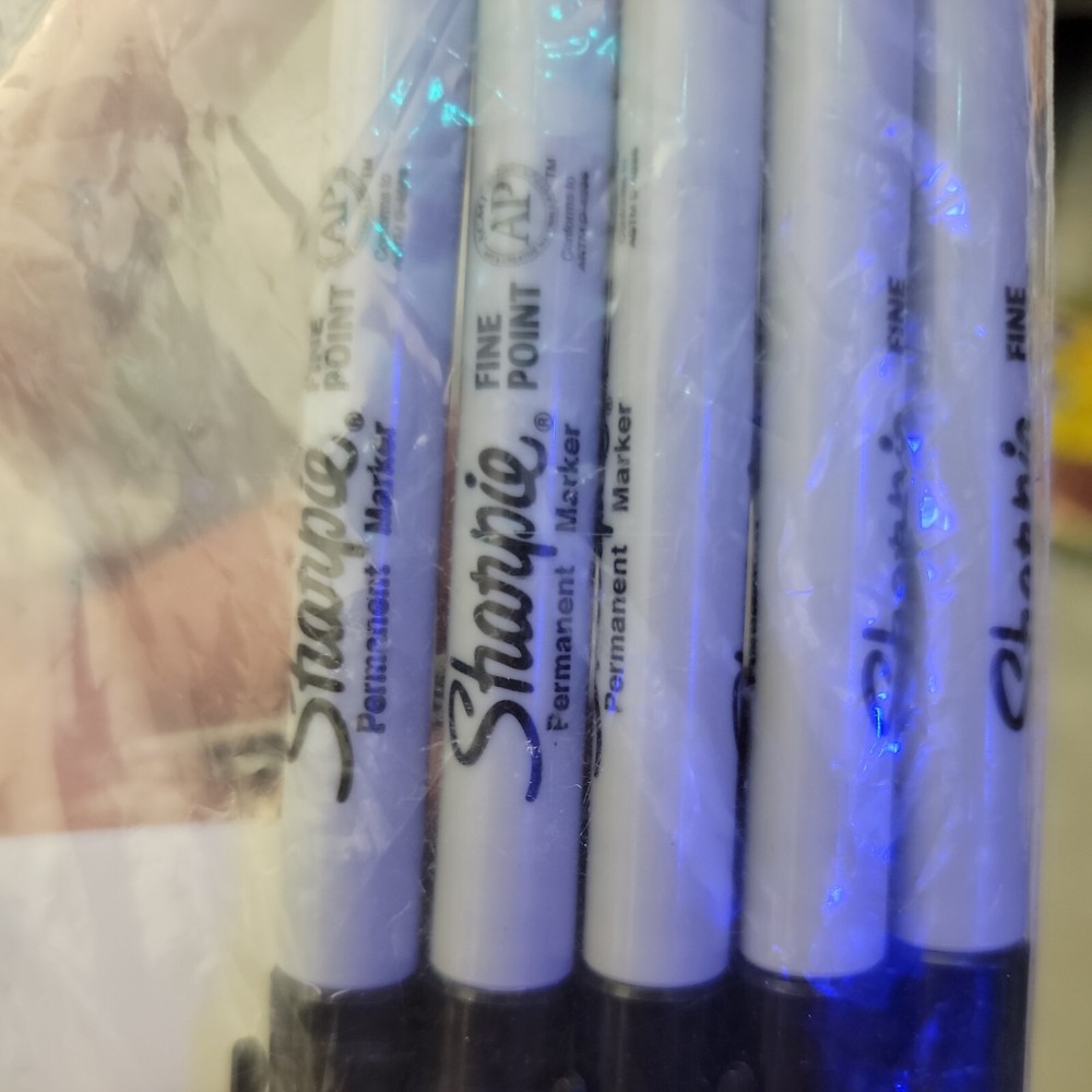 Sharpie Permanent Markers, Twin Tip, Black, 4/Pack (32175)