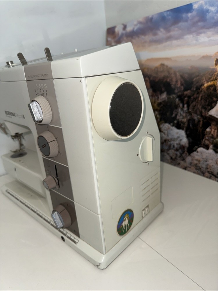 BERNINA Record 930 Electronic Sewing Machine