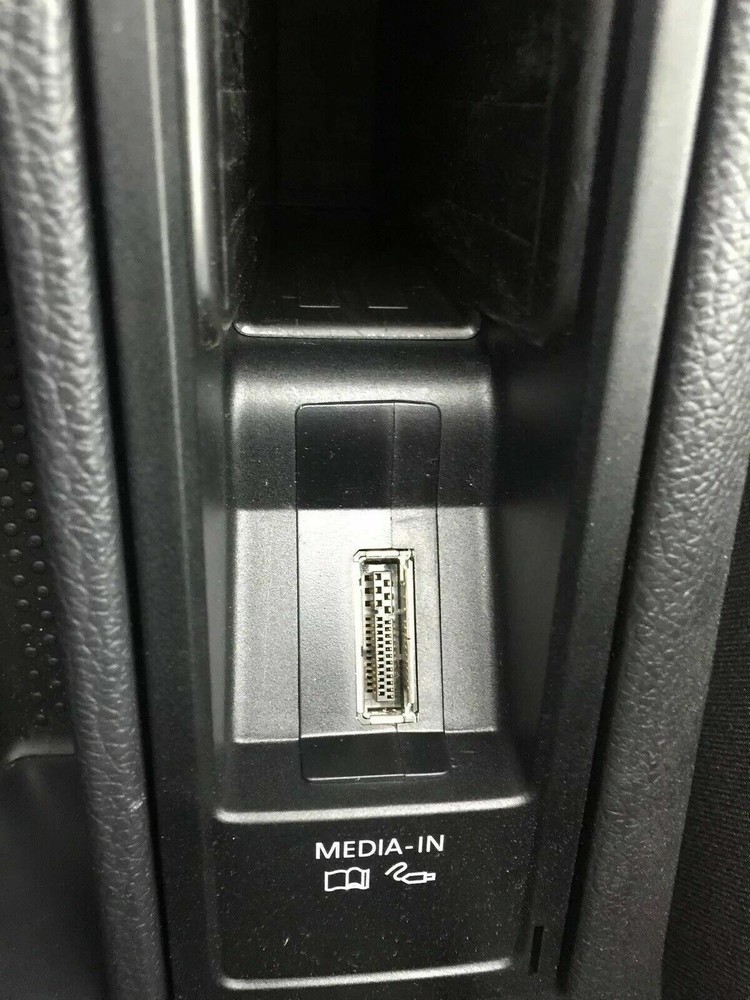 2010-2018 AUDI MUSIC INTERFACE iPHONE LIGHTNING ADAPTER CABLE 4F0 051 510 AL OEM