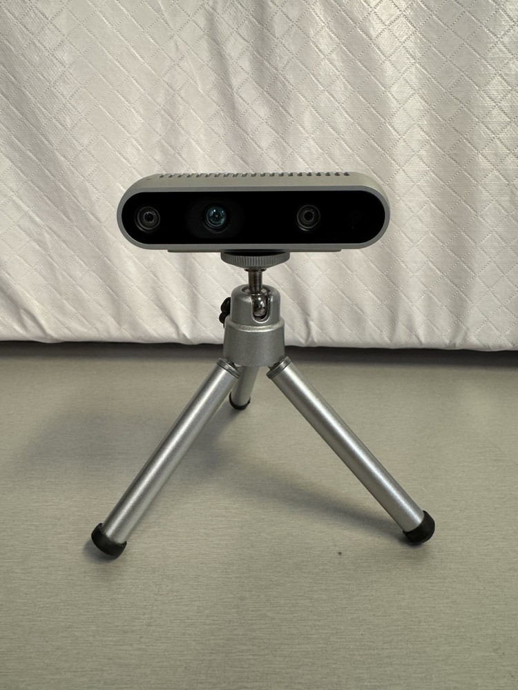 Intel D435 3D Depth Camera Structured Light USB Interface with Tripod No Cable