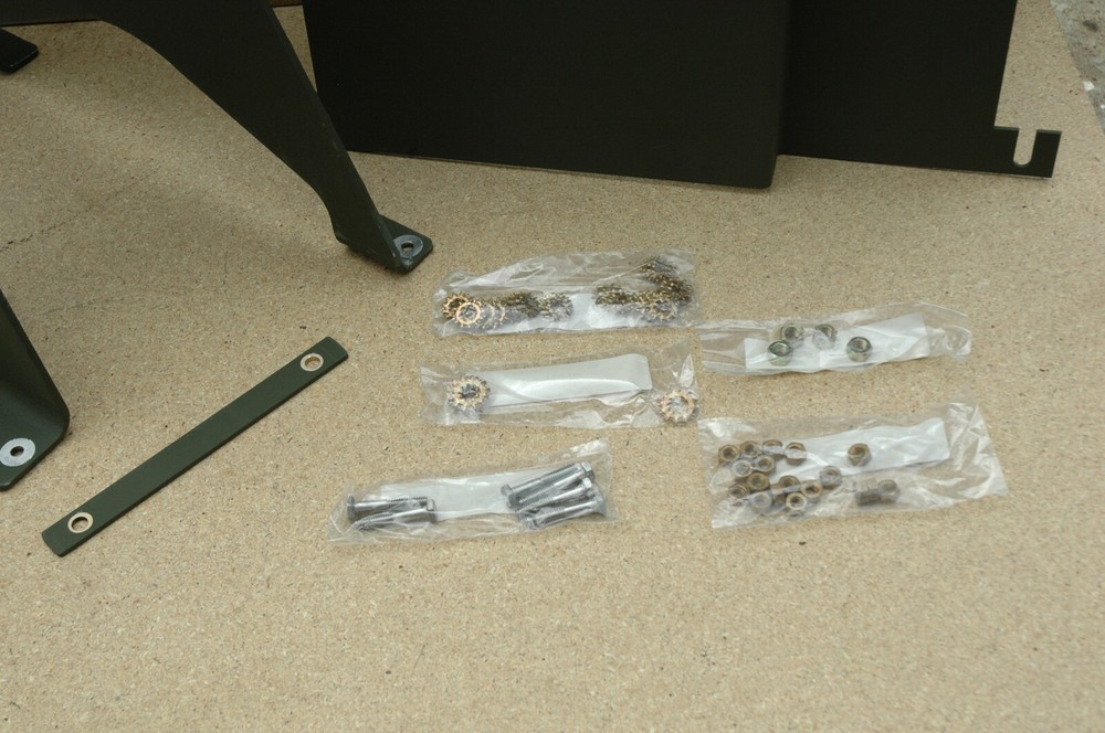 Radio equipment installation kit/EPLARS 5895-01-569-7775