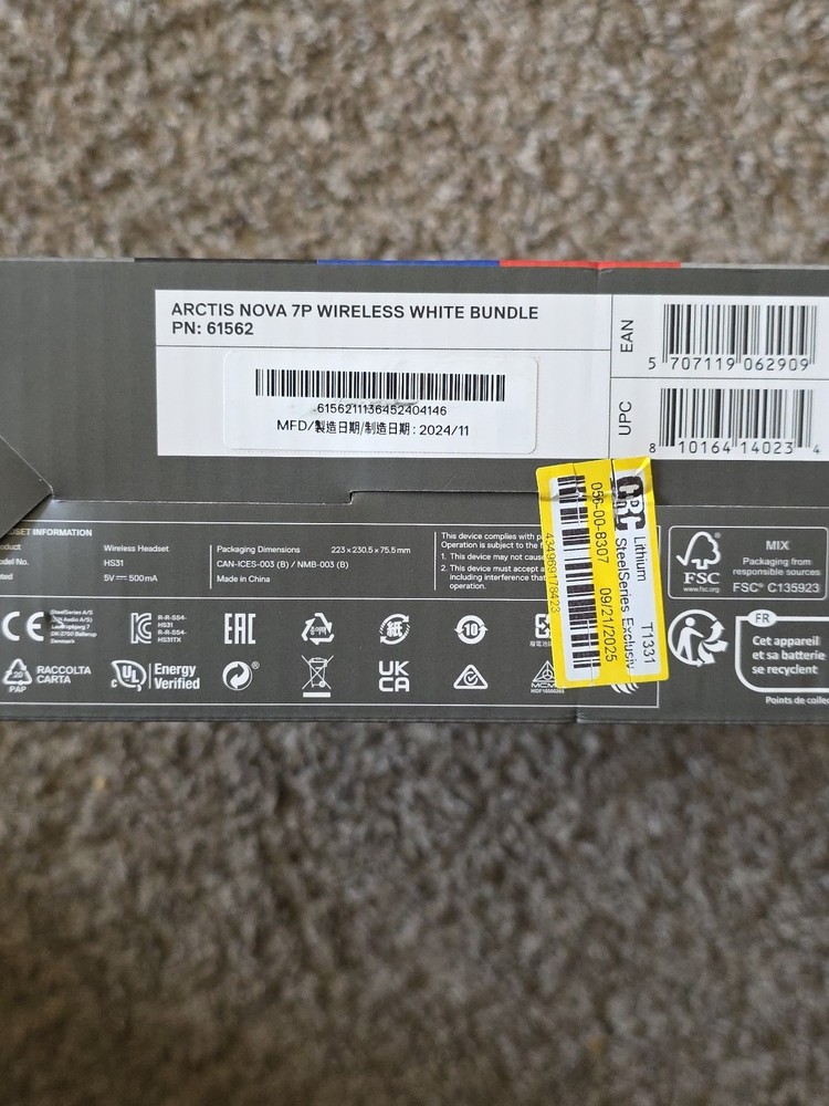 SteelSeries Exclusive Nova 7 Headset with Booster Pack USB-C Wireless Bluetooth.