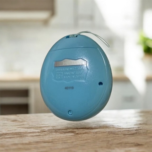 Bandai Tamagotchi iD Blue