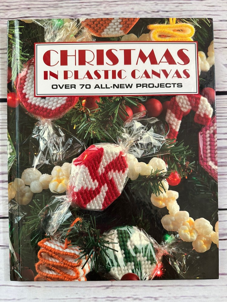 Plastic Canvas Project Book Christmas In Plastic Canvas 70 Projects Crafts EUC