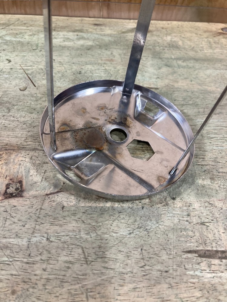 Coleman 275 - Cage Frame - discoloration