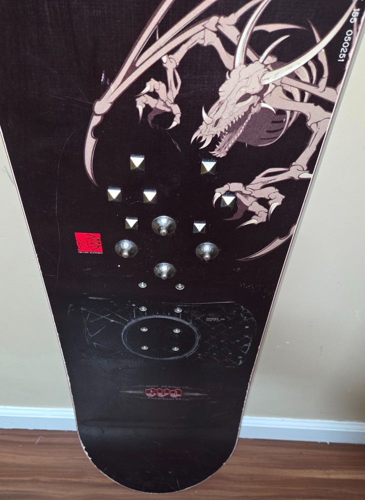 Adult Never Summer Evo 155cm Snowboard