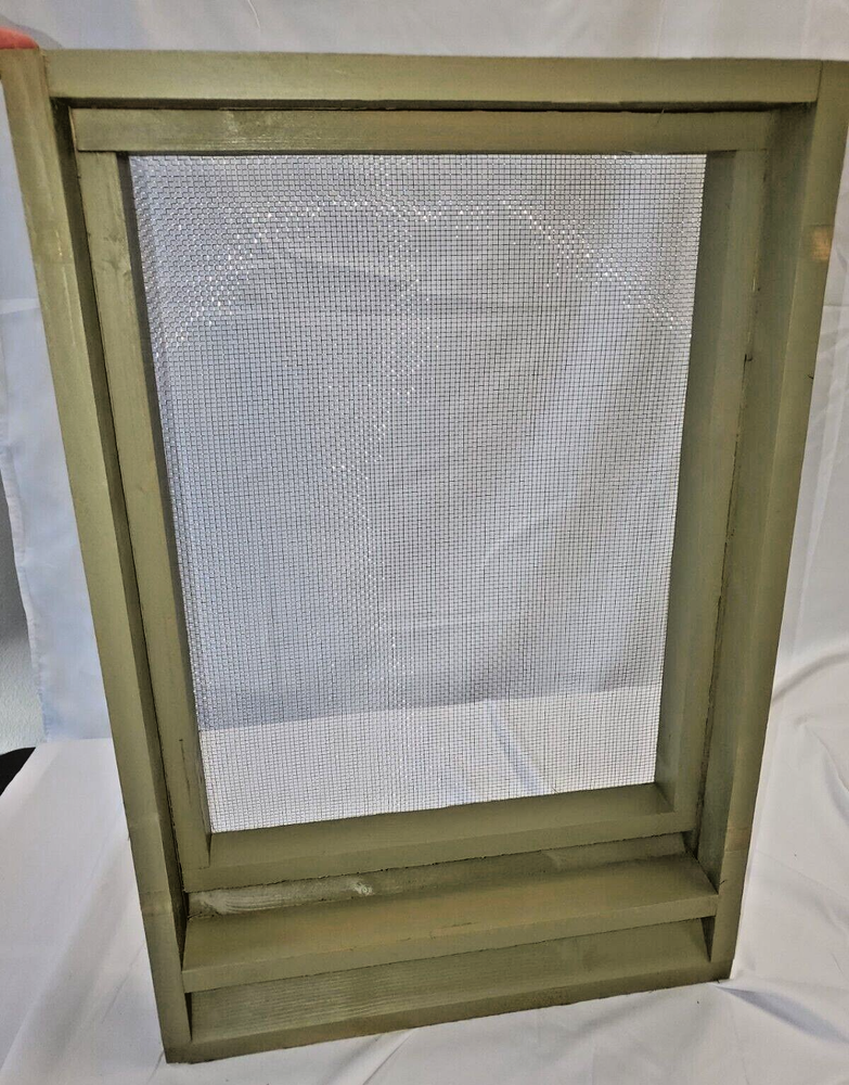 BizzyBee 4 pack Langstroth Bee Hive 10 Frame Blemished Bottom Screened Board