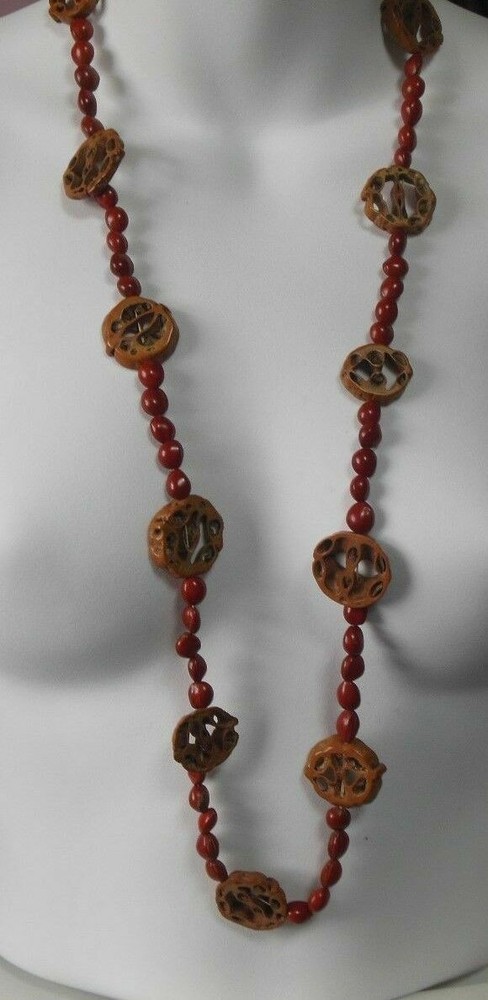 Handmade Bead/Bean Necklace 16"