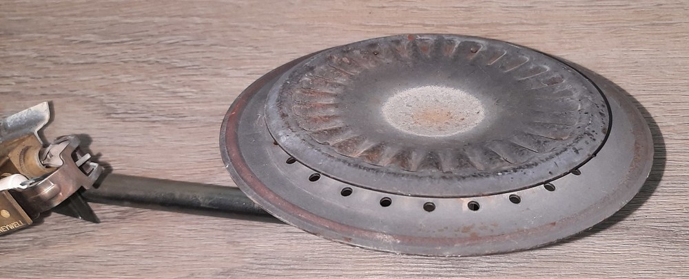 Pilot Igniter & Burner Assembly Q3400A1008 BradfordWhite MITW50L6BN12 Used Good