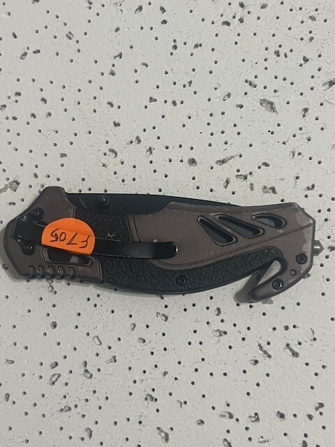 Smith & Wesson 1100038 Black Linerlock Assisted EDC Folding Knife —