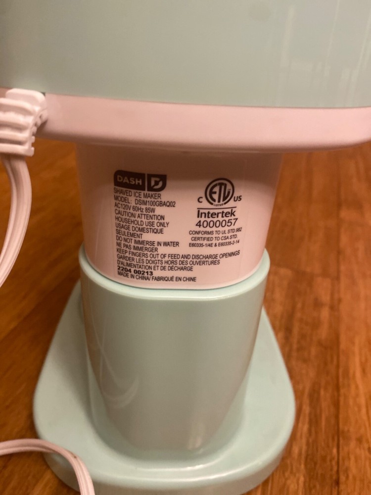 DASH Shaved Ice Maker and Slushie Machine Multi-Purpose Ice Shaver Machine Used