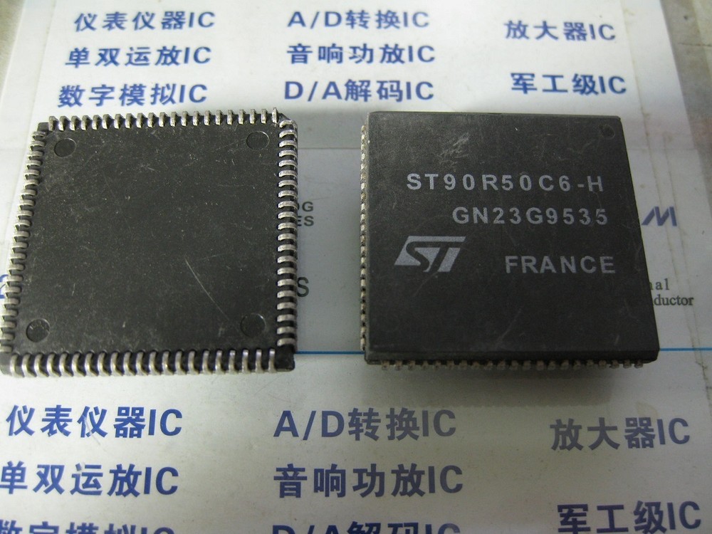 1X ST90R50C6-H 16-BIT, 24 MHz,MICROCONTROLLER, PLCC84