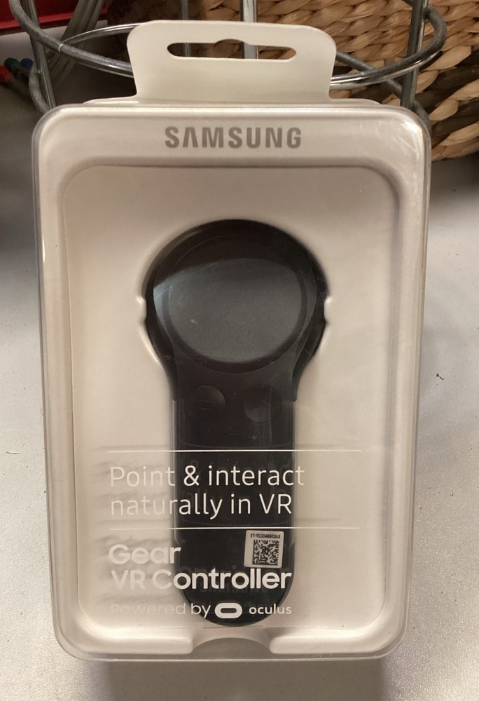 Samsung  ET-YO324BBEGUS Gear VR Controller - Black