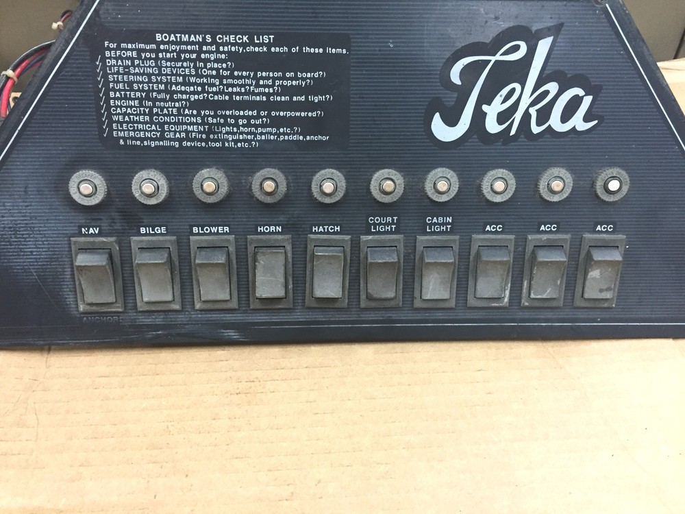 * 1989 Teka Z 202 Switch Dashboard Panel