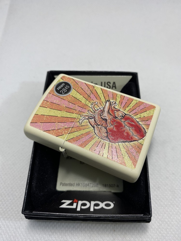 Zippo Heart on a Cream Matte Lighter