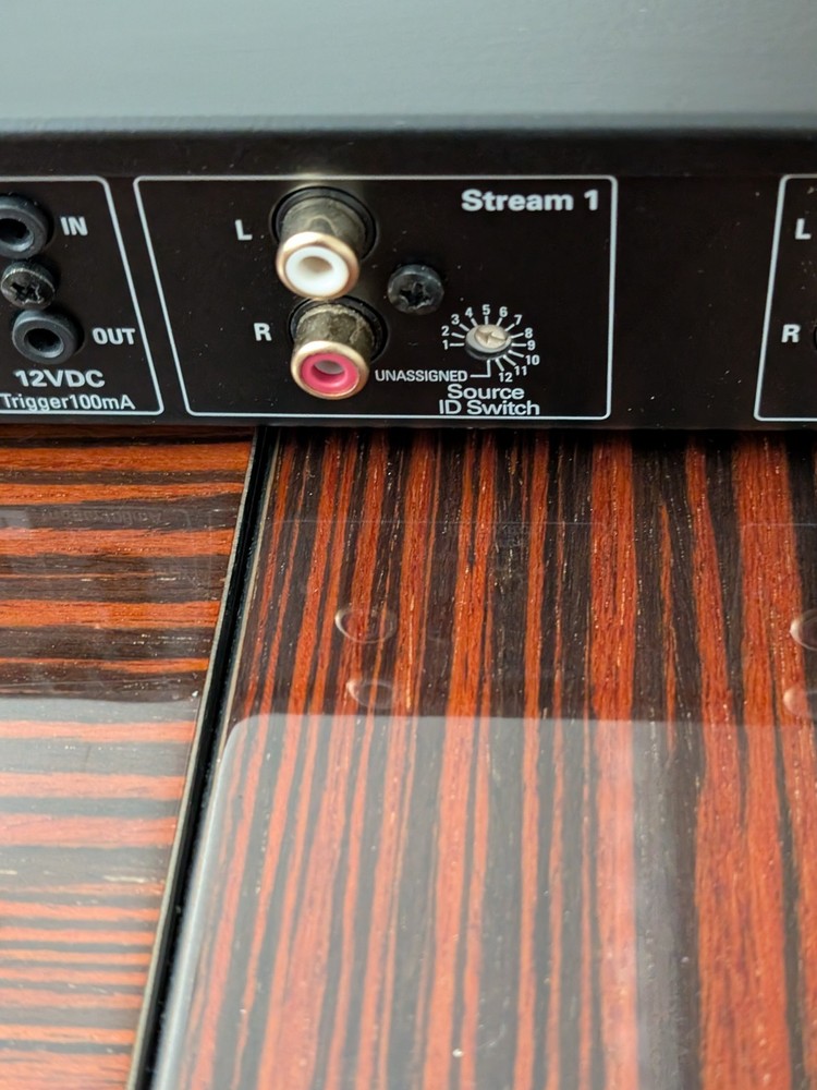 Russound DMS-3.1 Digital Media Streamer