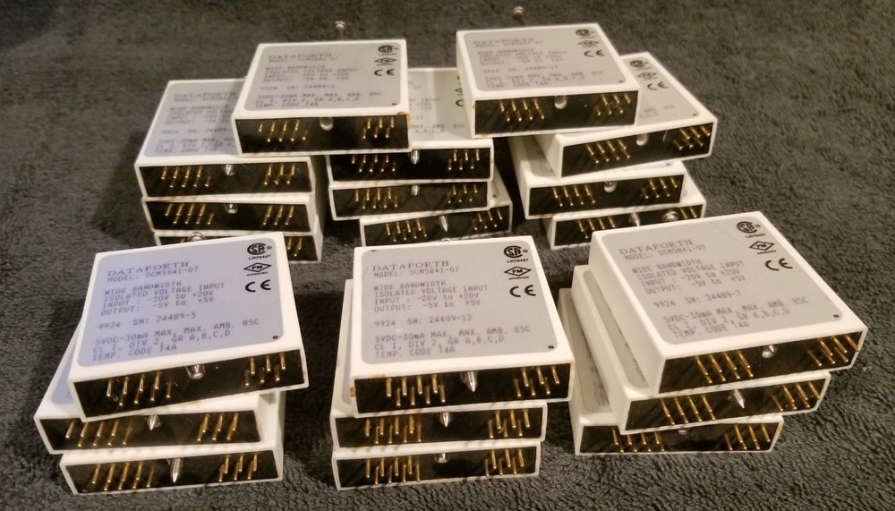 Dataforth SCM5841-07, wide bandwidth isolated voltage input module