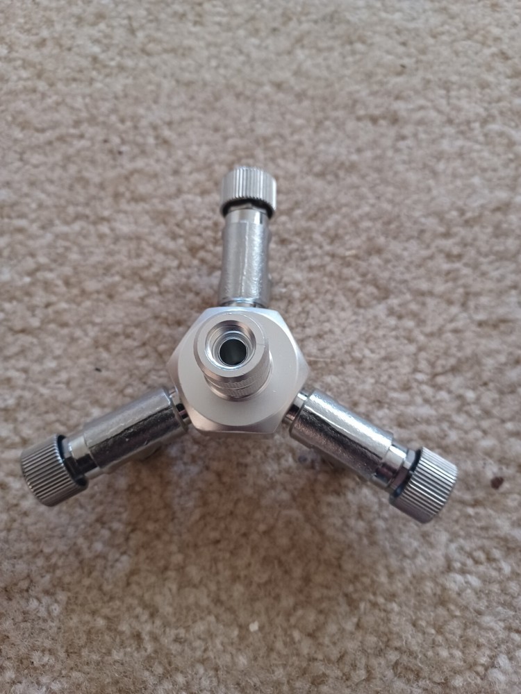 3 Outlet Co2 Manifold