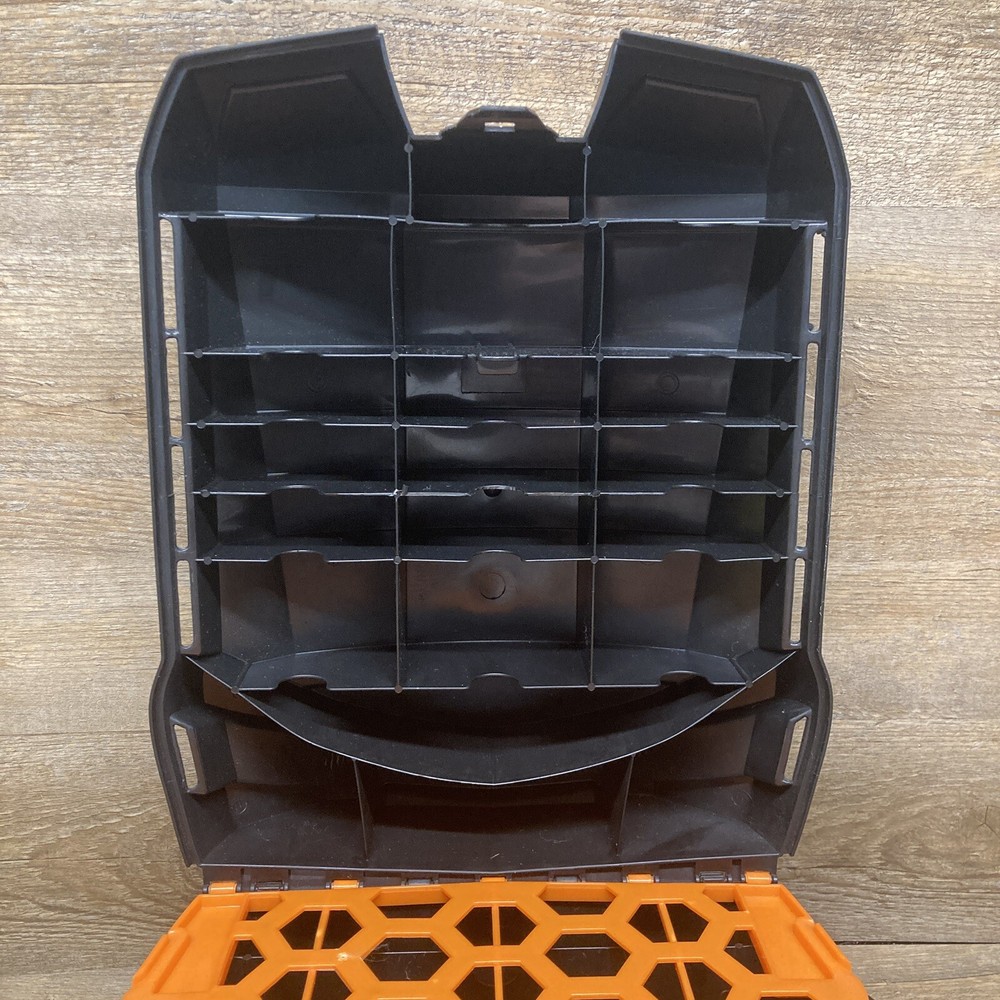 Hot Wheels 100 Car Rolling Storage Case with Retractable Handle Pre-Owned