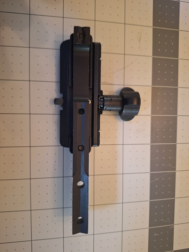 PVS 4 Scope Mount Rail