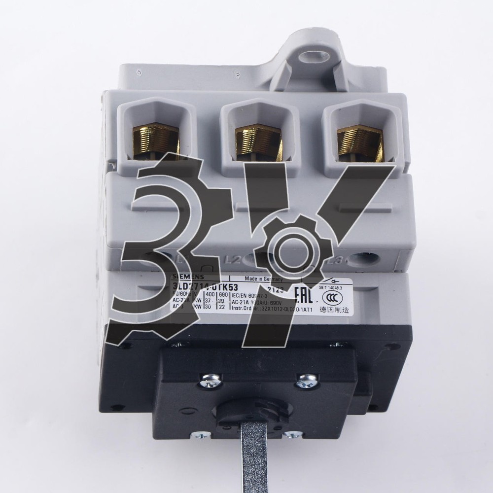 1PCS NEW Siemens 3LD2714-0TK53 100A Switch
