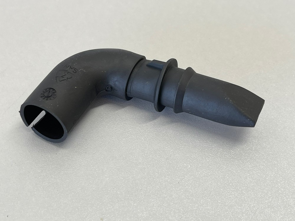 Mack 21251783 Drain Tube