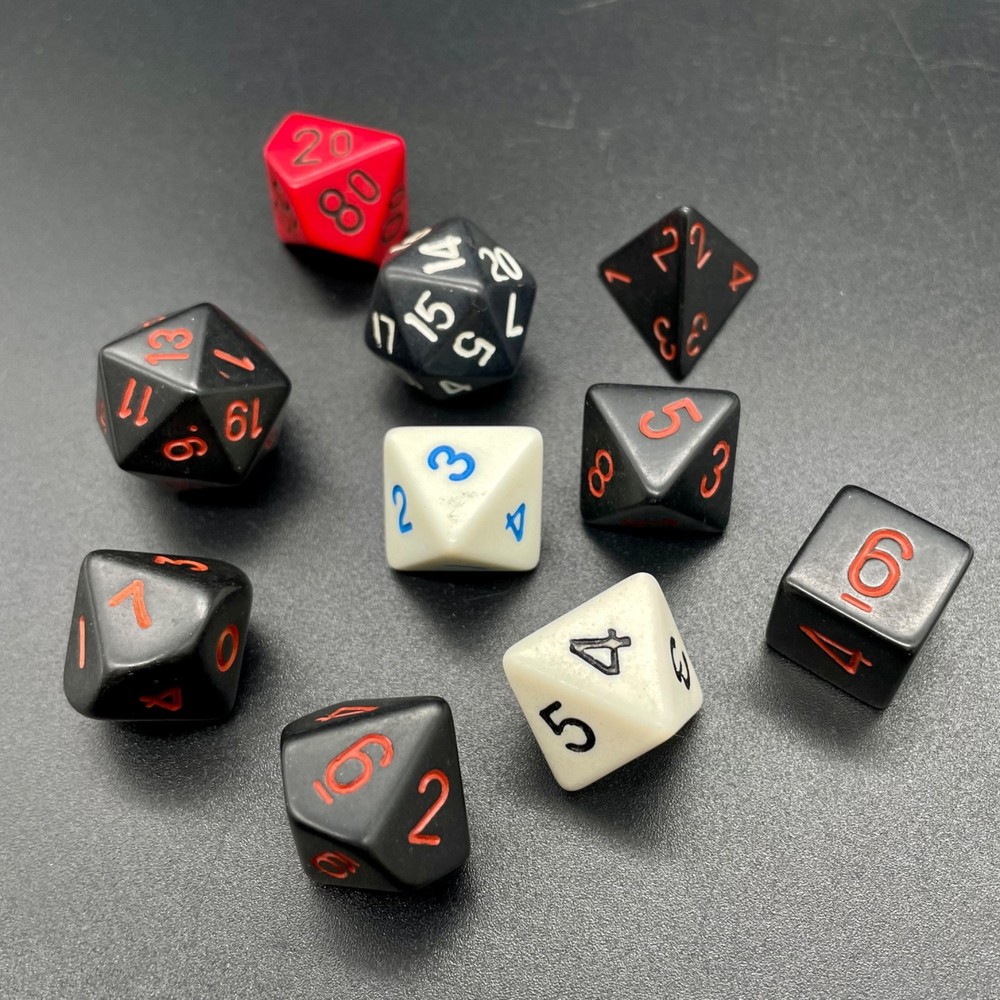 10 Assorted Dice Dungeons Dragons D&D Armory Vampire Ankh