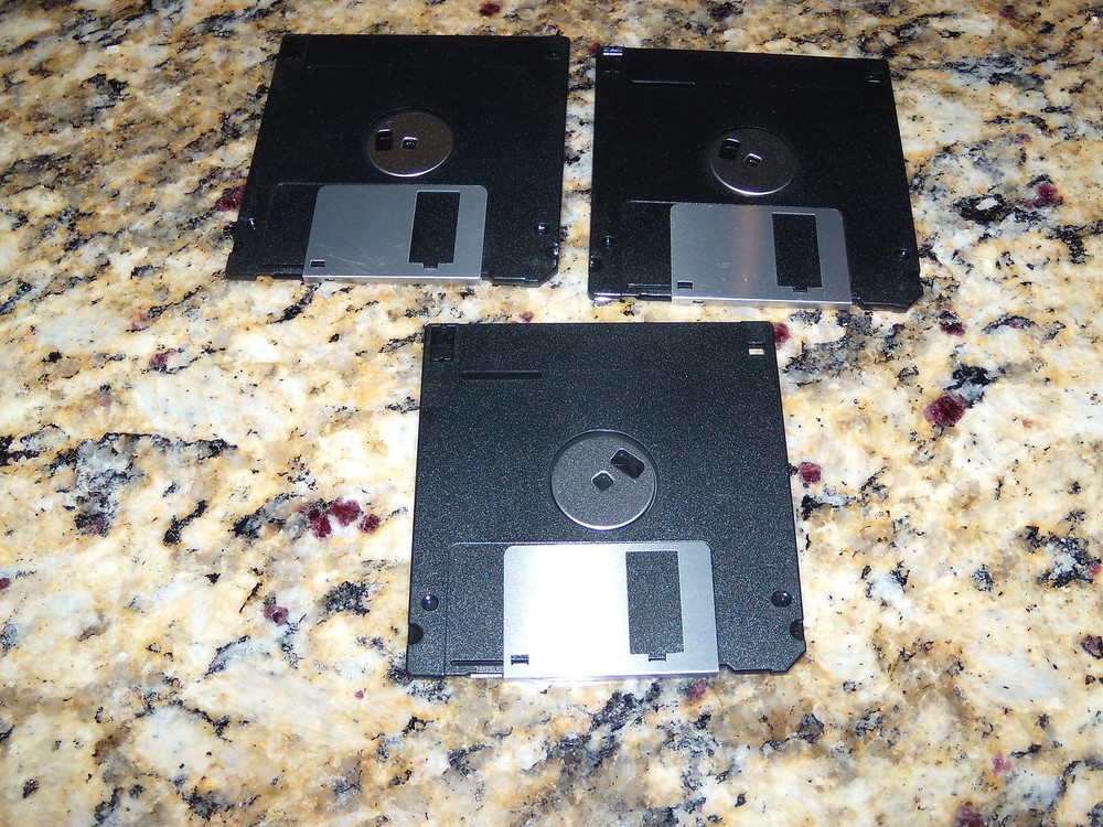 FRONTIER SOFTWARE INSTALLATION, ACCESSORIES DISK & CONFIGURATION MANAGER