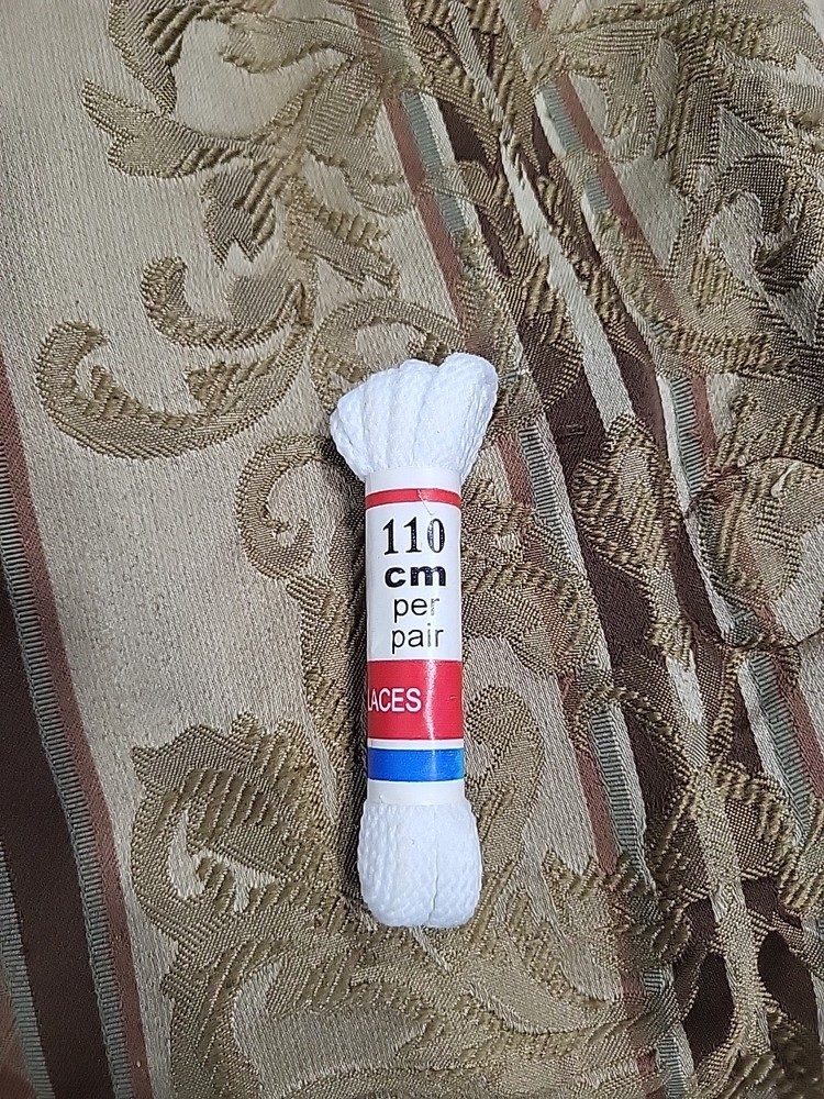 Generic Brand Shoe Laces White Flat (110 cm Per Pair)