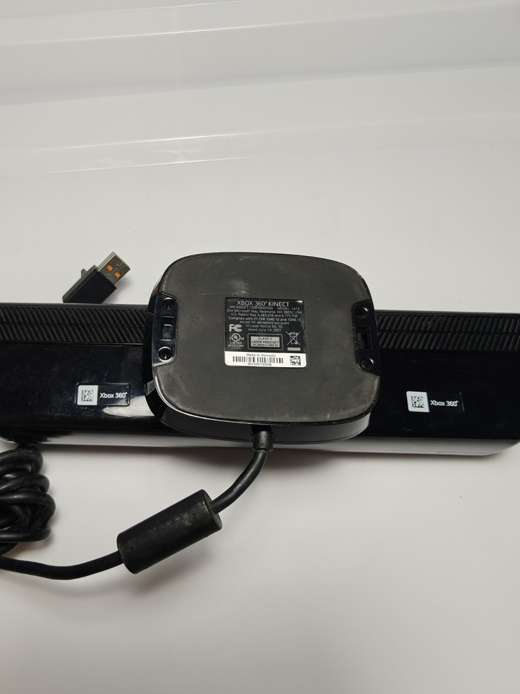 Microsoft 1414 Xbox 360 Kinect Sensor Bar Only - Black - UnTested