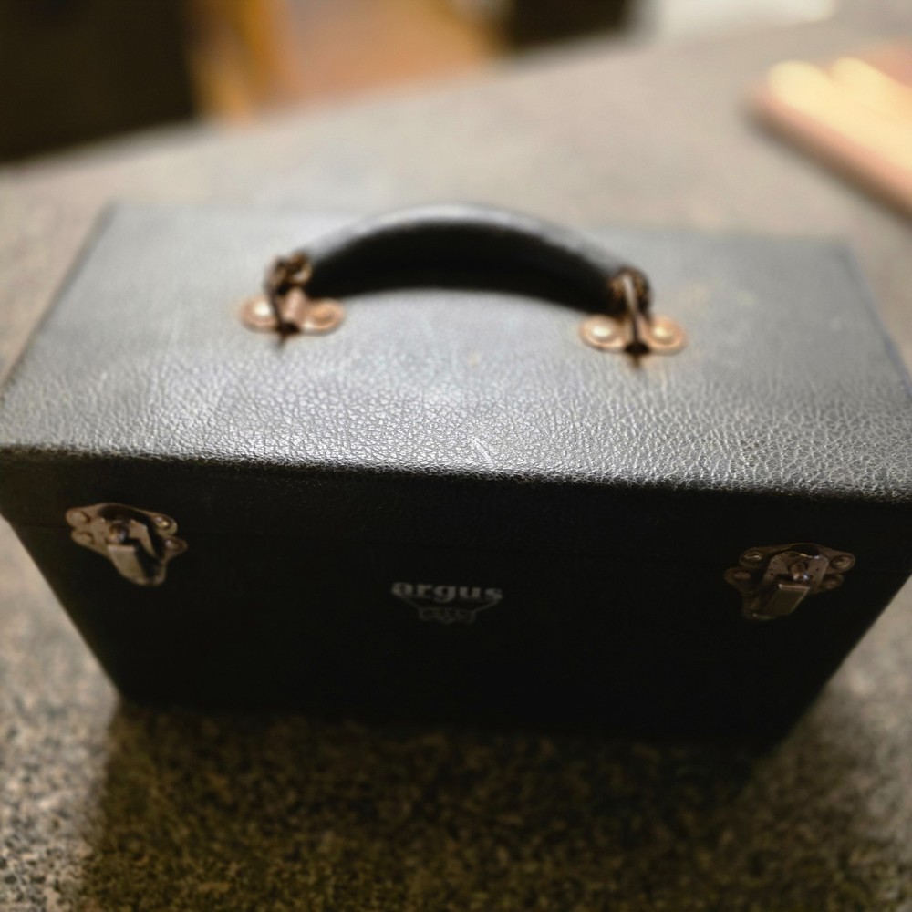 Vintage Argus Slide Projector - UNTESTED