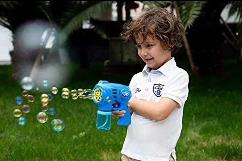 2 Bubble Guns With Bottles Refill Solution (10Oz Total) Pink & Blue