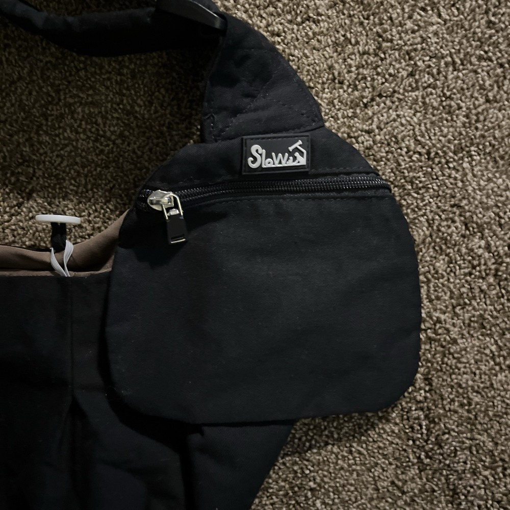 Slowton Dog Carrier Sling Thick Padded Adjustable Shoulder Strap Medium 6-12 lbs