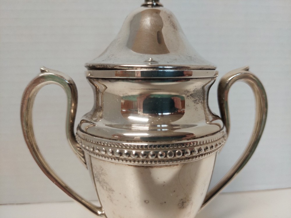 Antique Lidded Sugar Glastonbury Plate 203 Silver Plate