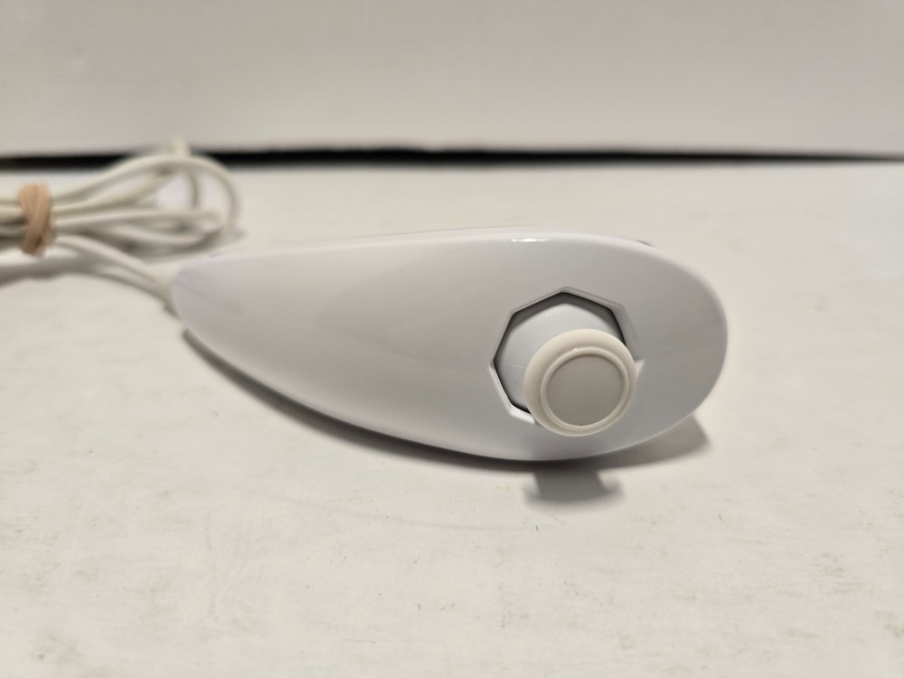 OEM Nintendo WiiNunchuck Controller White RVL-004