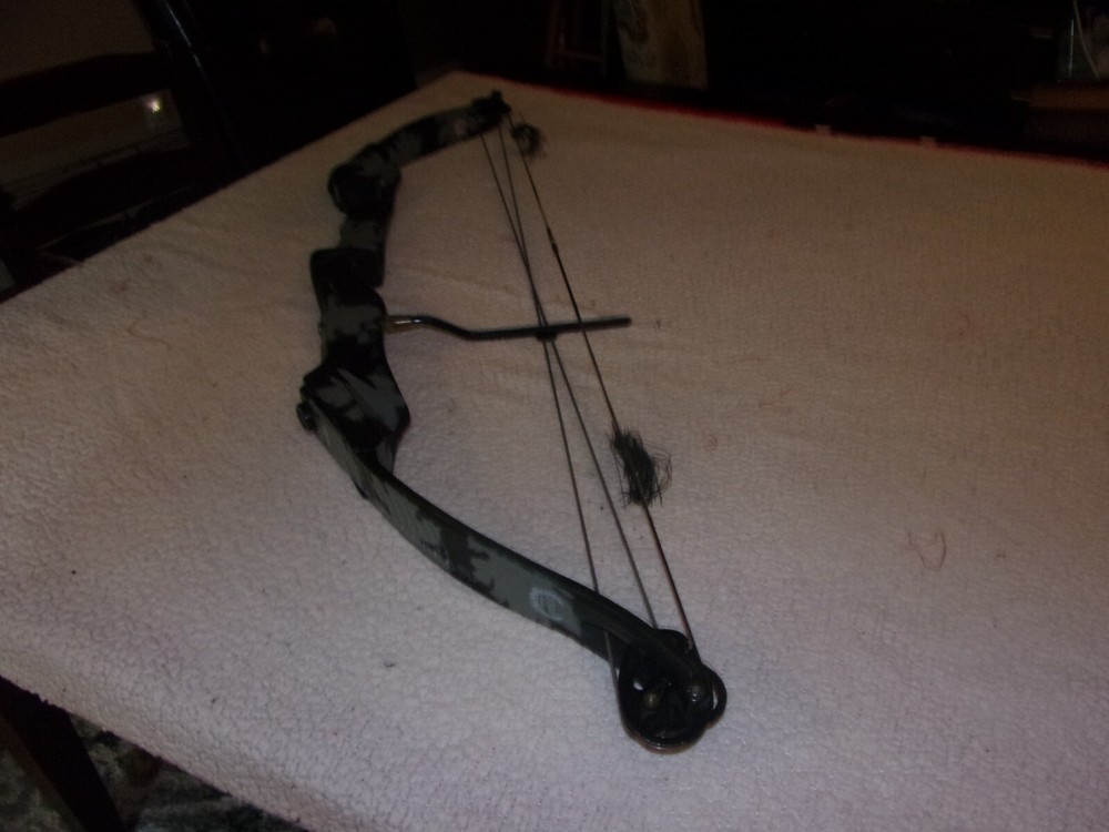 PSE Mach Flite Elite Series Compound Bow