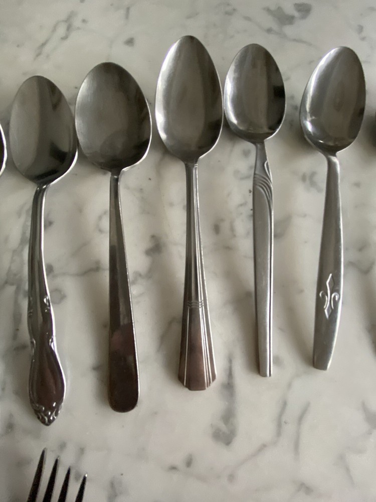 Craft Lot stainless vintage flatware Granada Imperial Oneida Ecko 31 pieces
