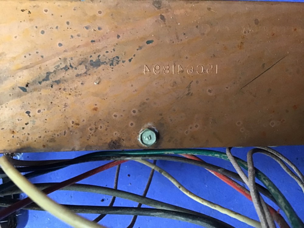 Old Unknown Maker Tube Preamp From Console ? Stereo Needs Restoration