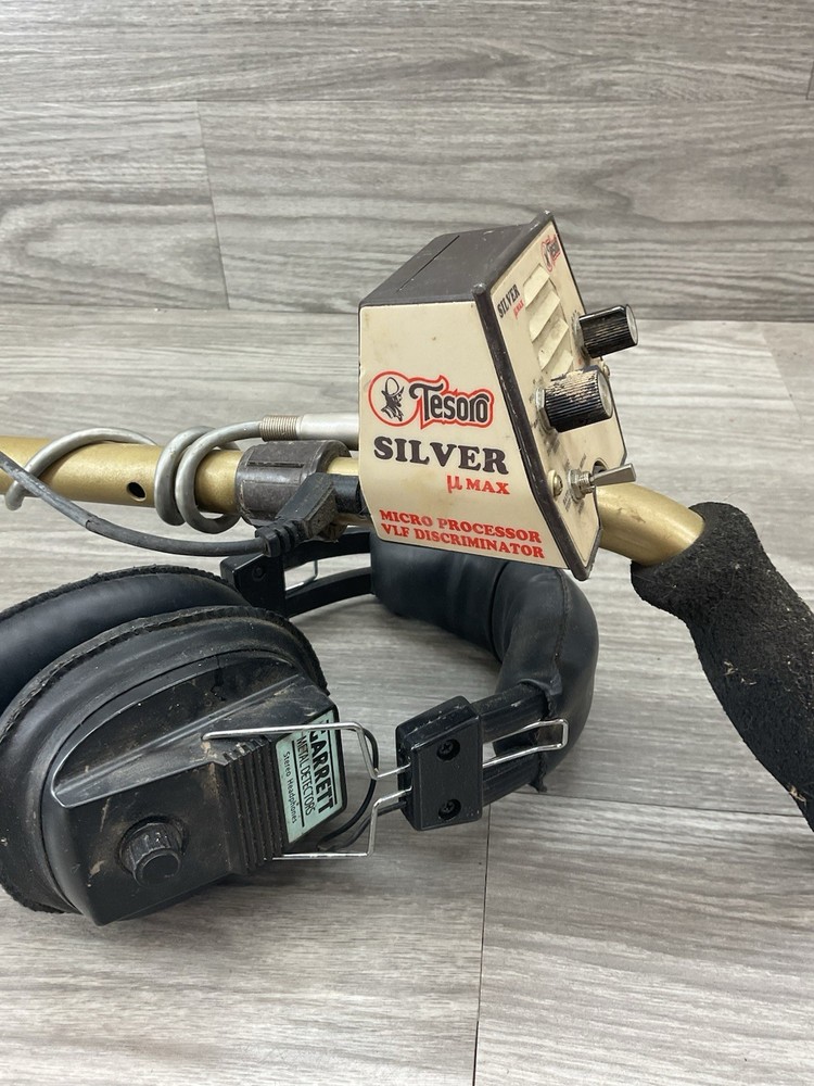 Tesoro Silver U Max Metal Detector Micro Processor 8" Coil Adjustable Height