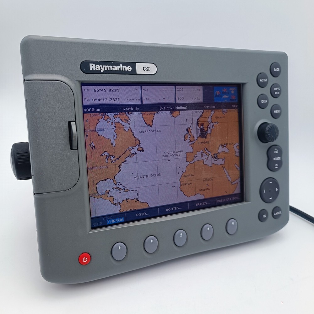 Raymarine C80 Chartplotter GPS Fishfinder Radar 8.4" LCD Display Cable PERFECT!