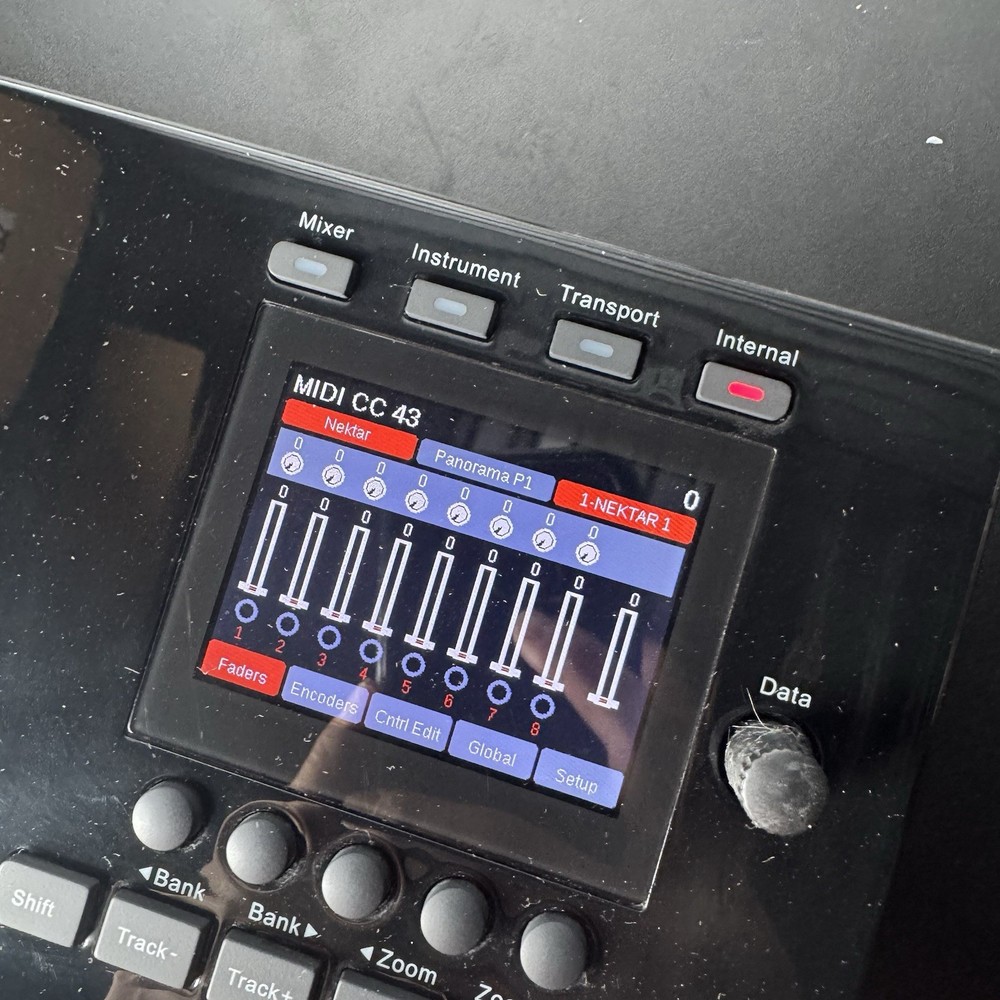 Nektar Panorama P1 MIDI Control Surface