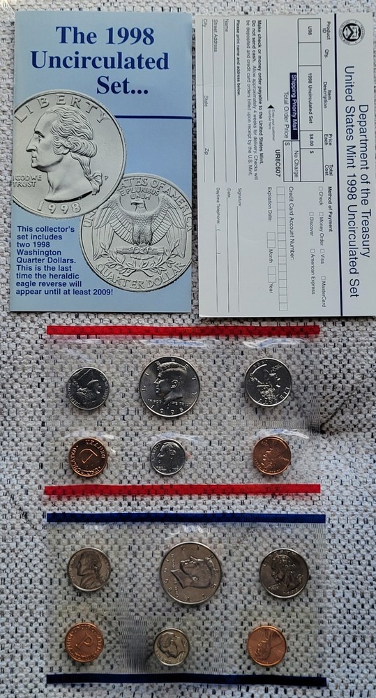 1998 P&D Mint Set  Uncirculated US with Envelope & COA